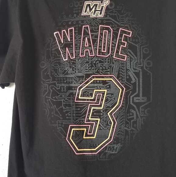 Majestic NBA Dwayne Wade Miami Heat T-Shirt - Picture 5 of 6